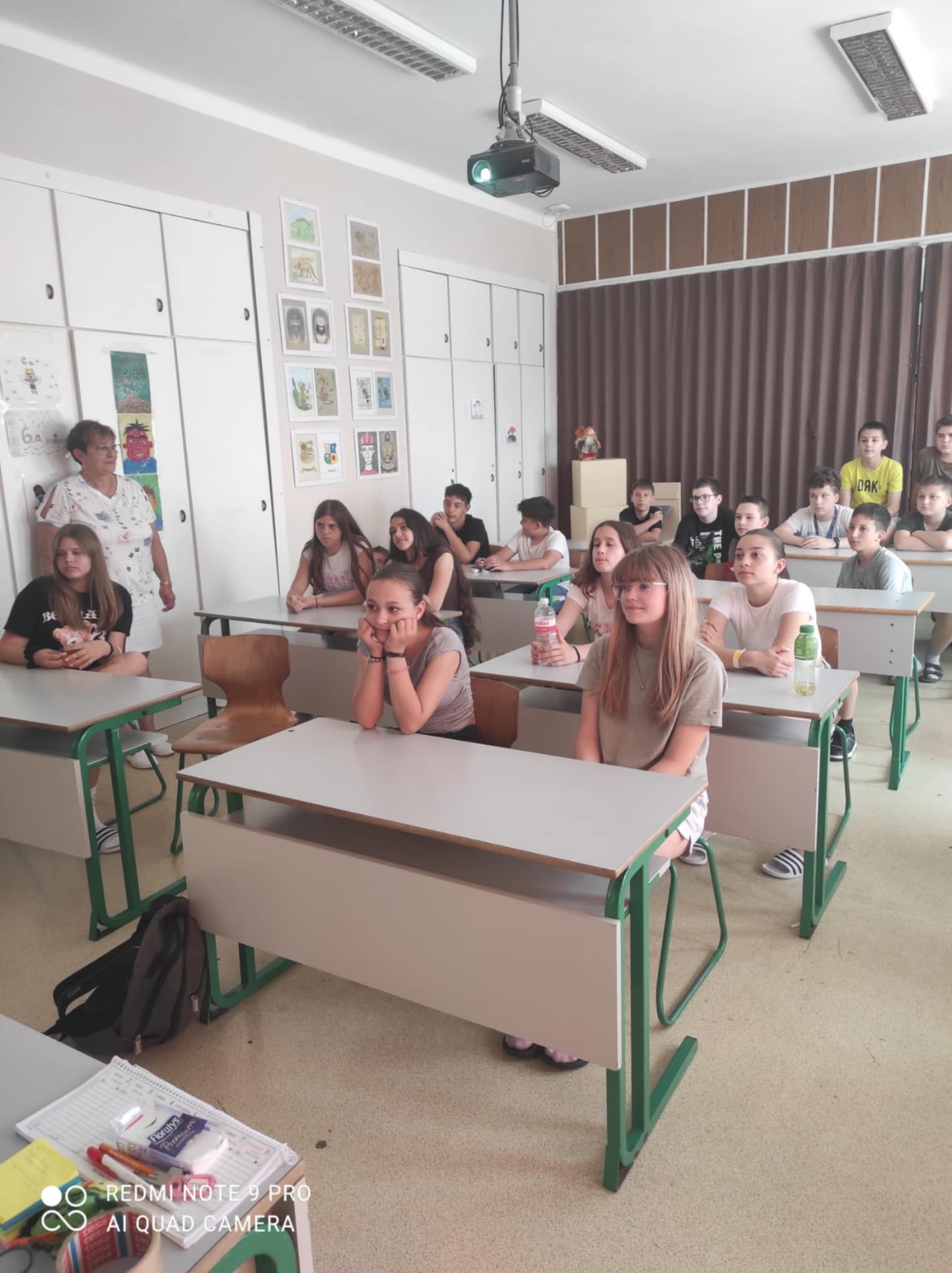 Határtalanul értékelő óra